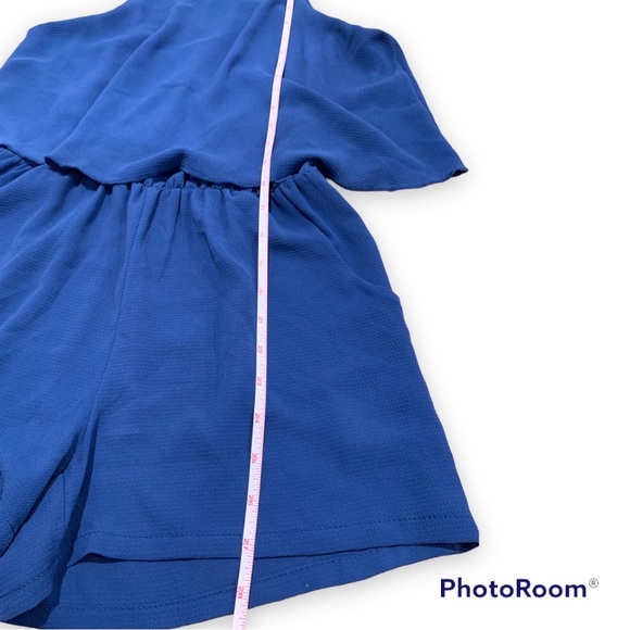 ✨ Blue Sleeveless Romper with Flowy Top and Pocket - Picture 7 of 8